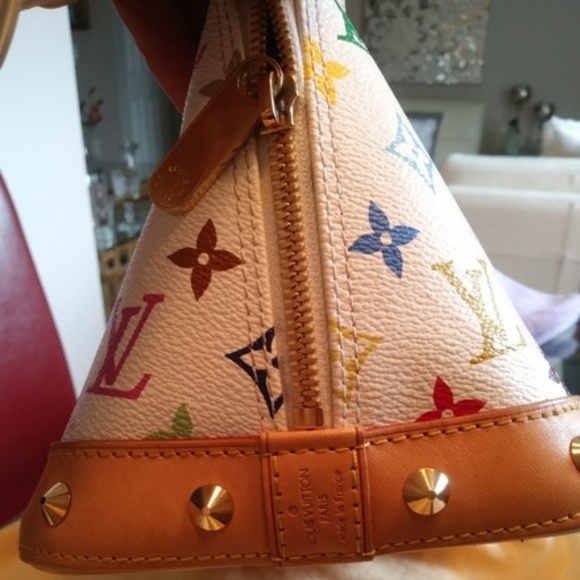 ~ LOUIS VUITTON ~WHITE~MURAKAMI~ VERY POPULAR STYLE - Picture 2 of 7